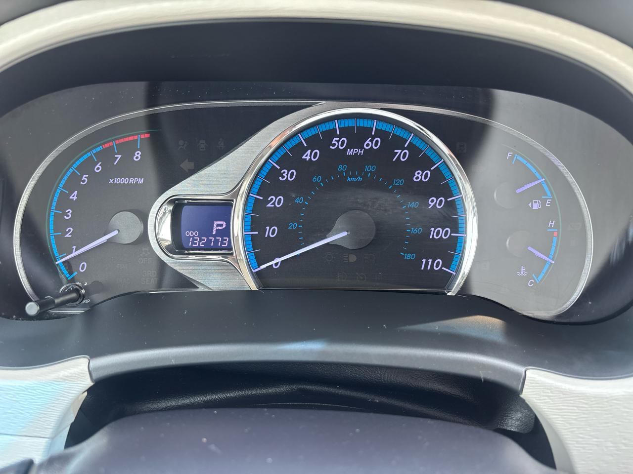 Toyota Sienna XLE FWD 8-Passenger V6 2014