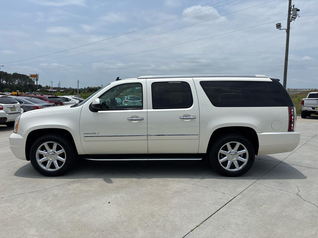 GMC Yukon XL AWD 4dr Denali 2014