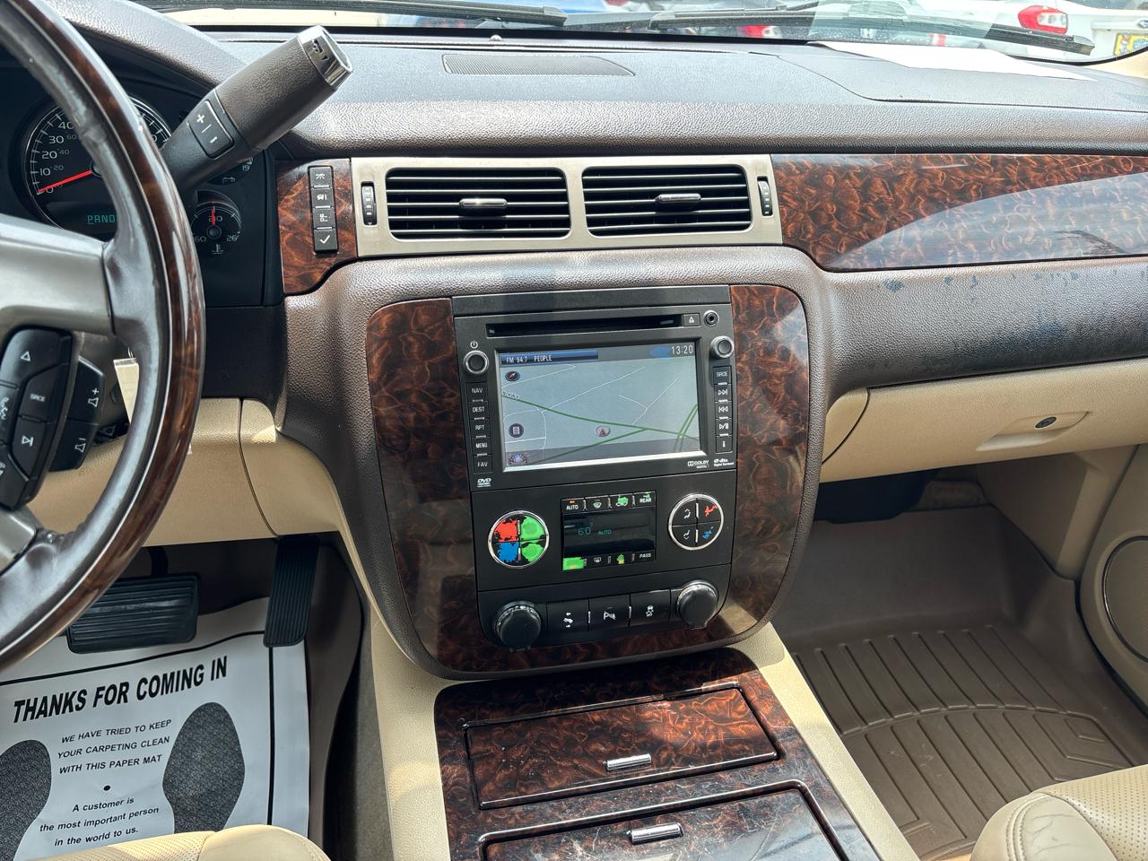 GMC Yukon XL AWD 4dr Denali 2014