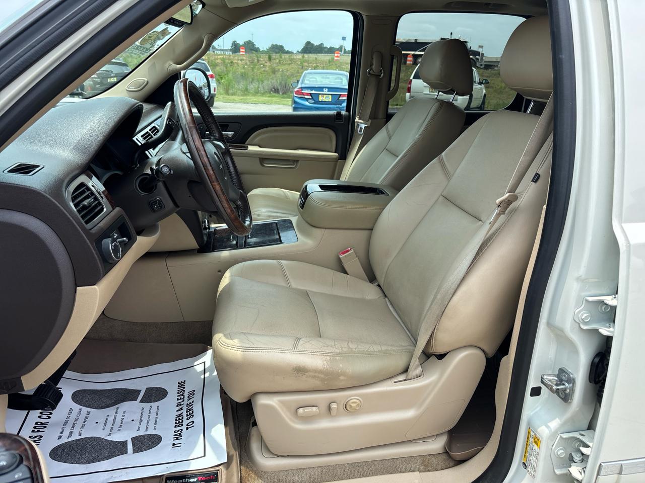 GMC Yukon XL AWD 4dr Denali 2014