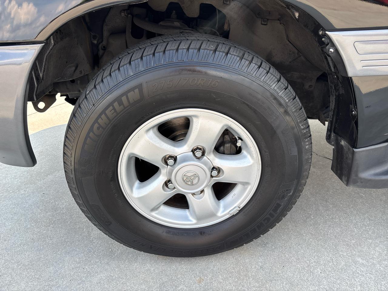 Toyota Land Cruiser 4dr 4WD 1998