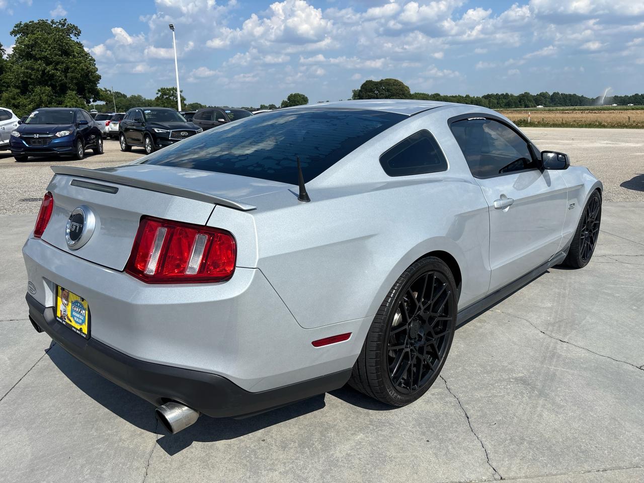 Ford Mustang 2dr Cpe GT 2011