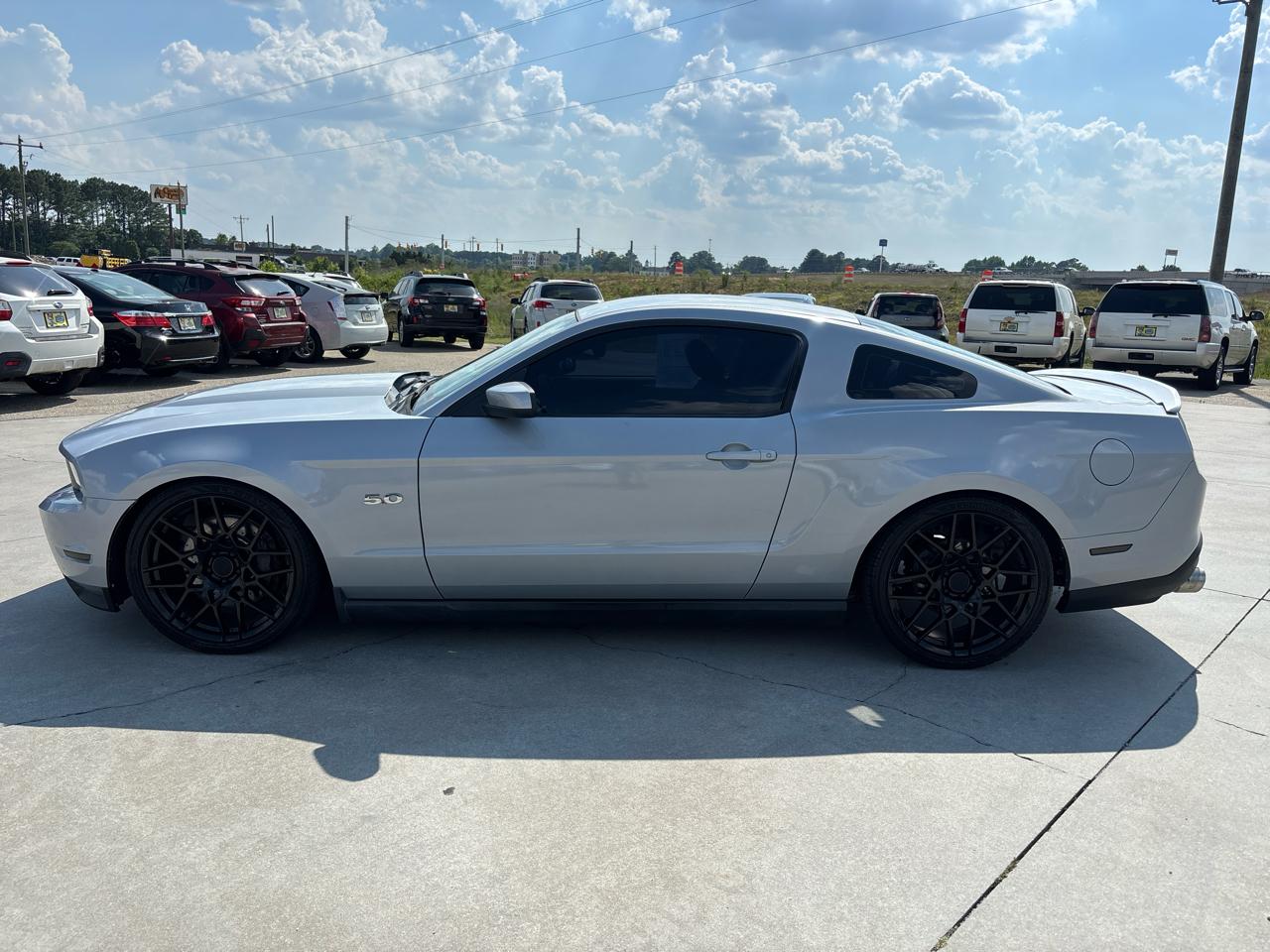 Ford Mustang 2dr Cpe GT 2011