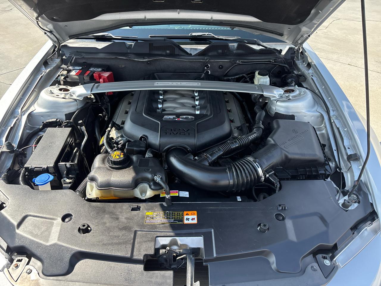 Ford Mustang 2dr Cpe GT 2011