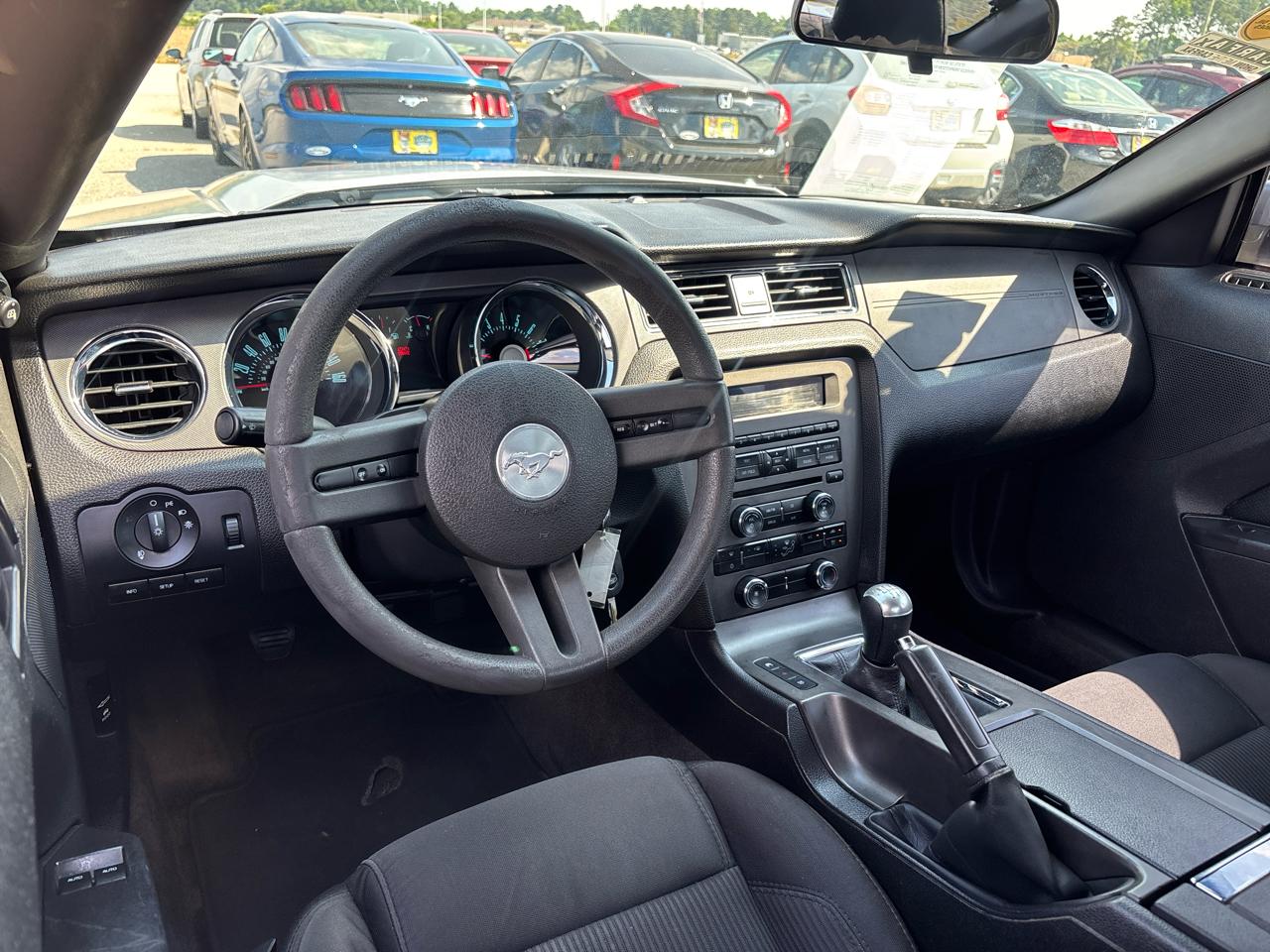 Ford Mustang 2dr Cpe GT 2011