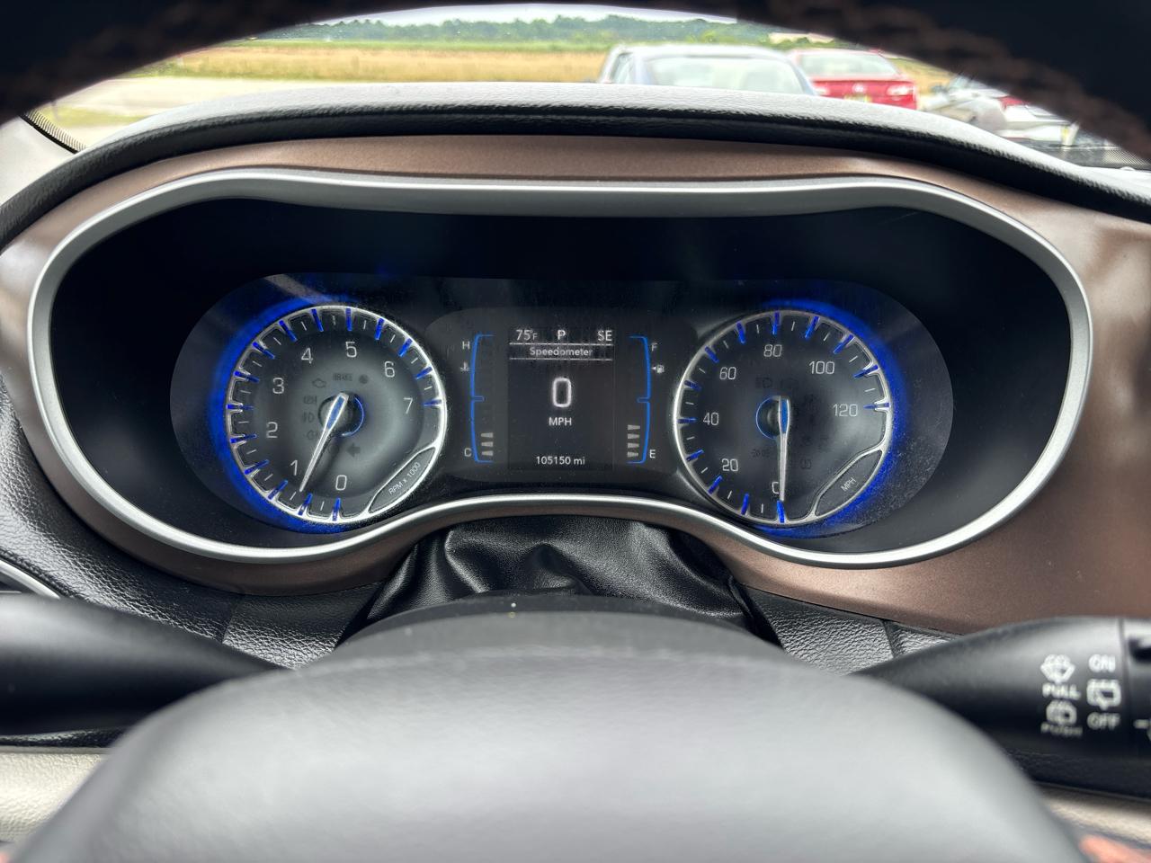 Chrysler Pacifica Touring-L FWD 2017