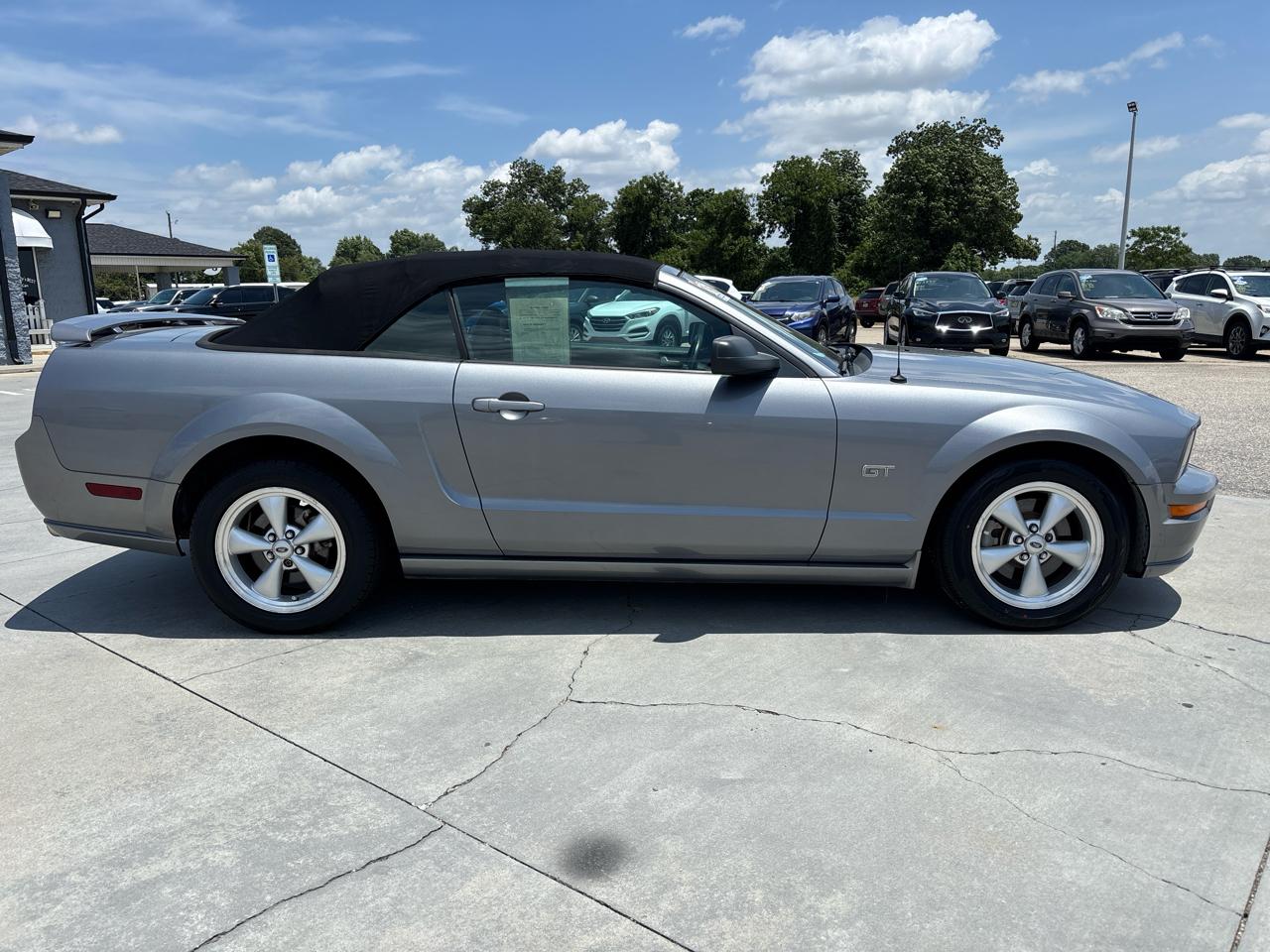 Ford Mustang 2dr Conv GT Deluxe 2007