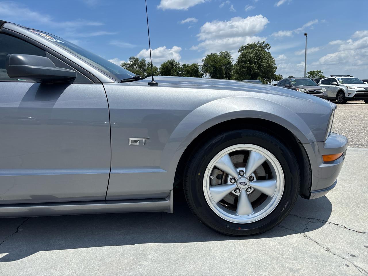 Ford Mustang 2dr Conv GT Deluxe 2007