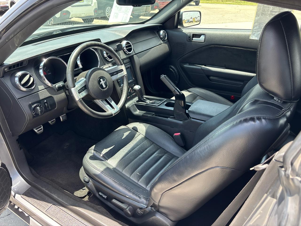 Ford Mustang 2dr Conv GT Deluxe 2007