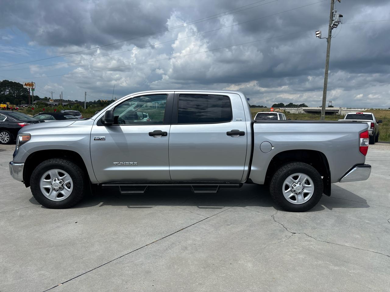 Toyota Tundra 4WD SR5 CrewMax 5.5' Bed 5.7L FFV (Natl) 2019