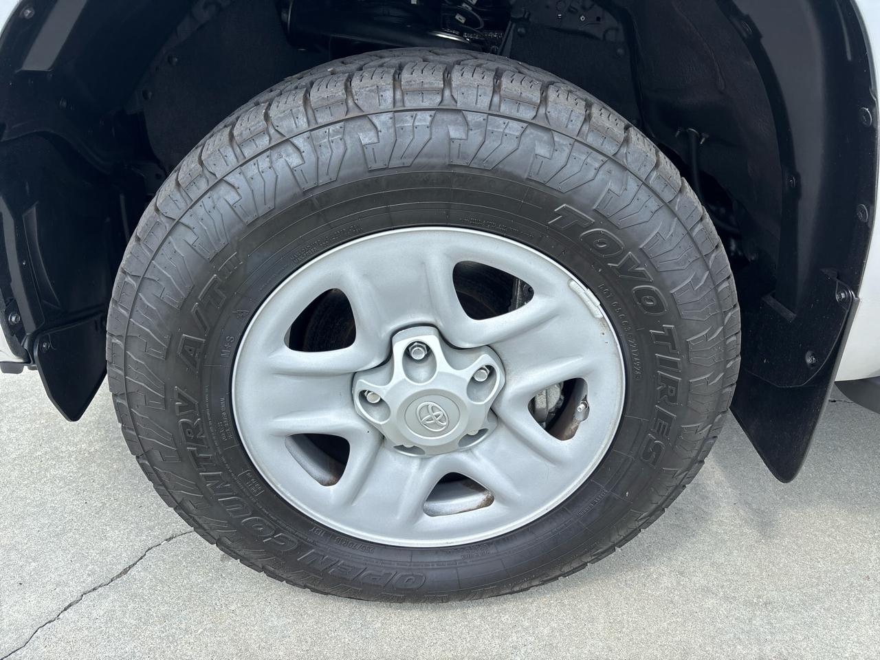 Toyota Tundra 4WD SR5 CrewMax 5.5' Bed 5.7L FFV (Natl) 2019