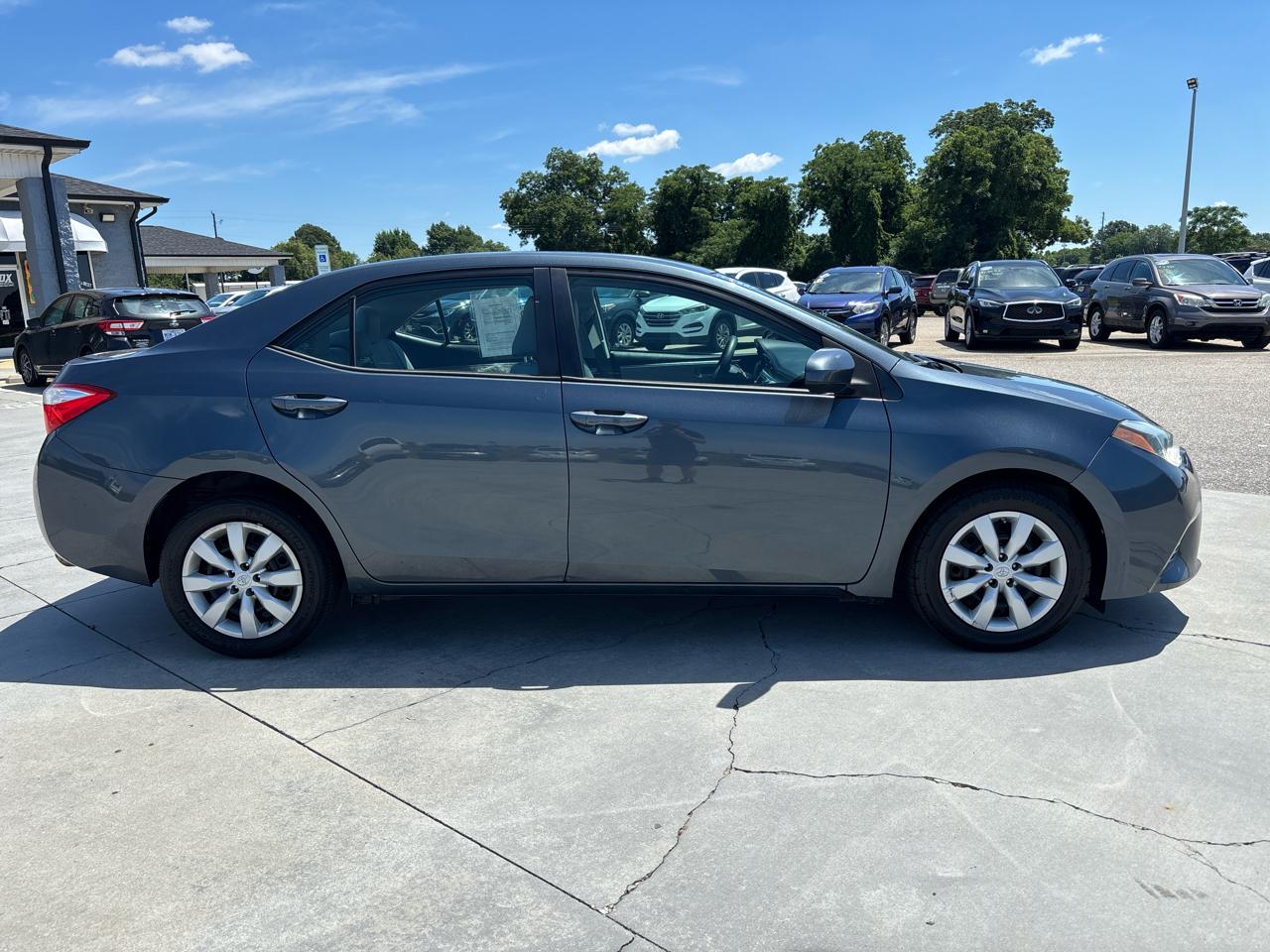 Toyota Corolla 4dr Sdn CVT LE (Natl) 2016