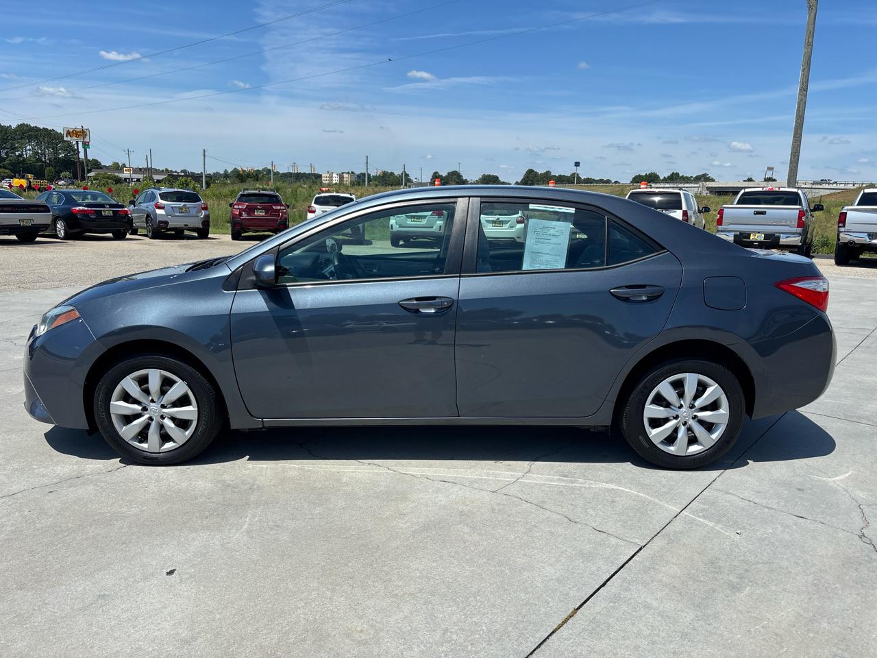 Toyota Corolla 4dr Sdn CVT LE (Natl) 2016