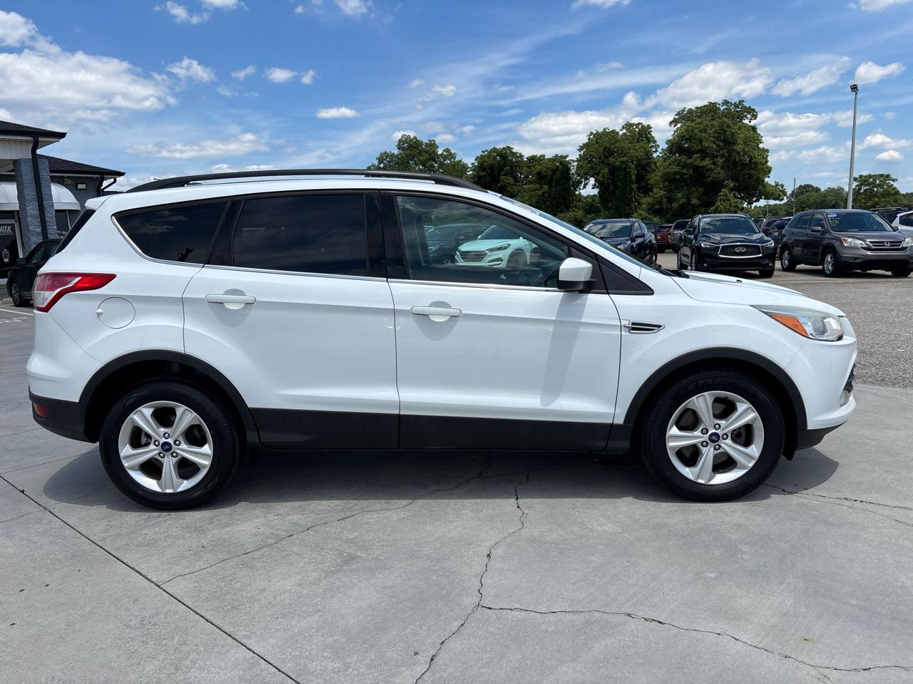 Ford Escape FWD 4dr SE 2014