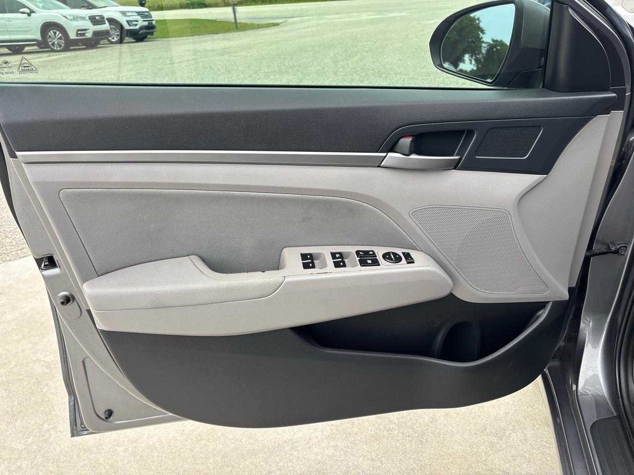 Hyundai Elantra Value Edition 2.0L Auto (Alabama) 2018