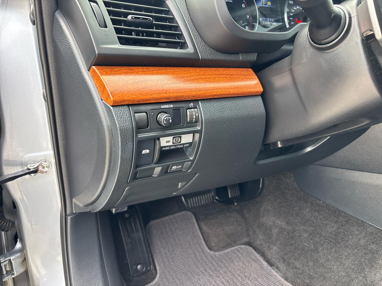 Subaru Outback 2.5i Limited Wagon 2014
