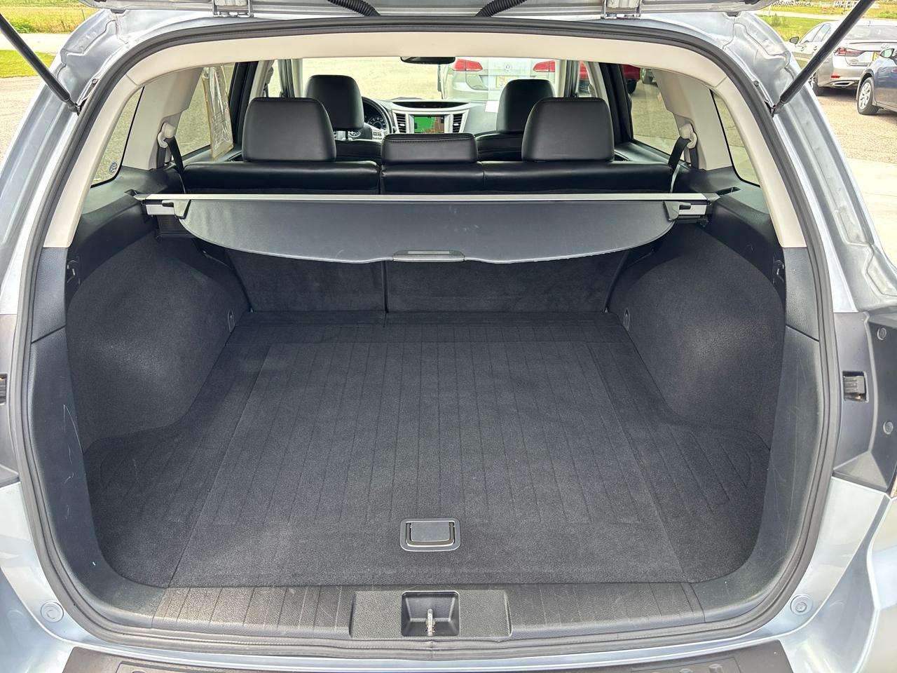 Subaru Outback 2.5i Limited Wagon 2014