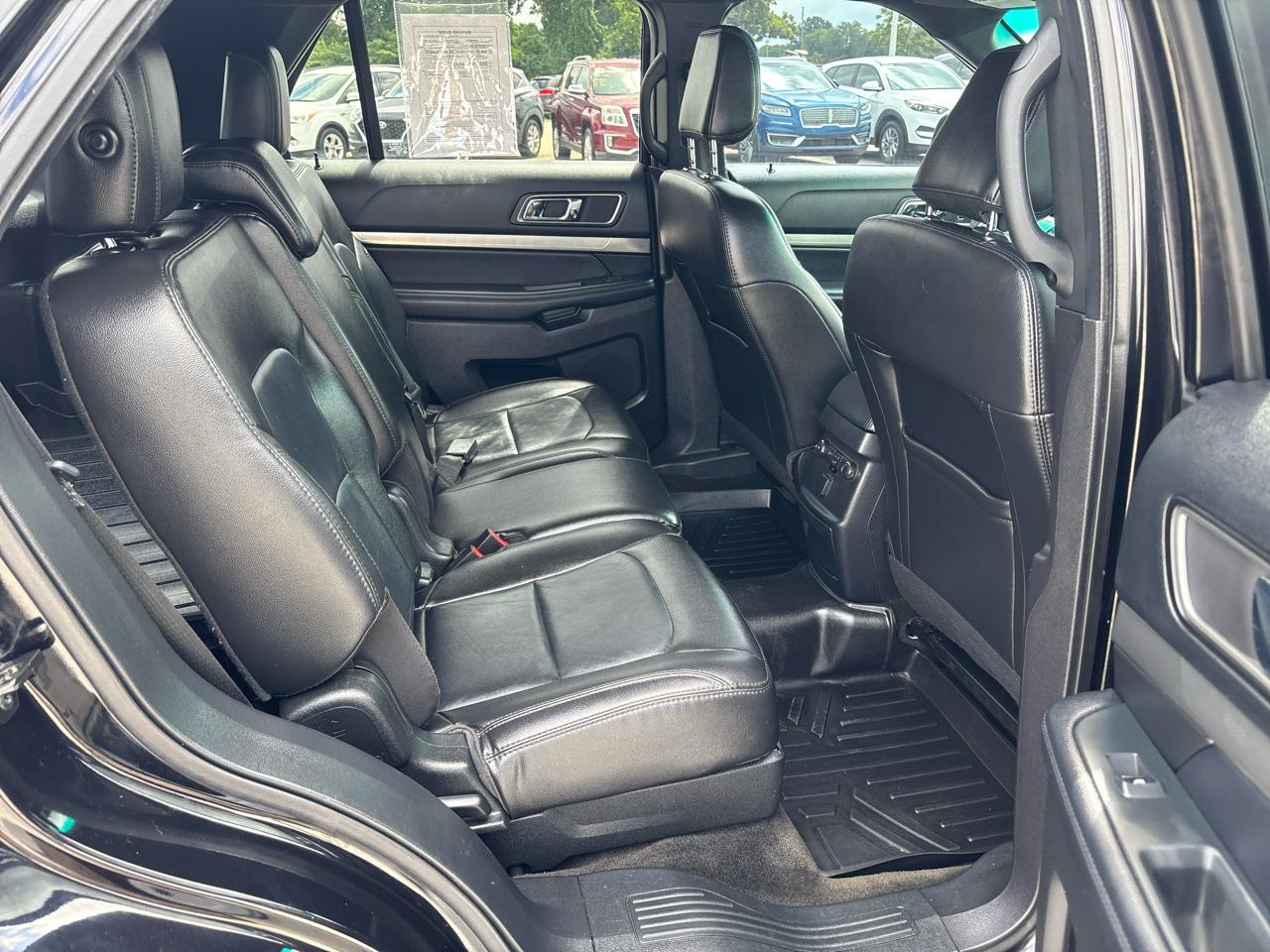 Ford Explorer XLT FWD 2018