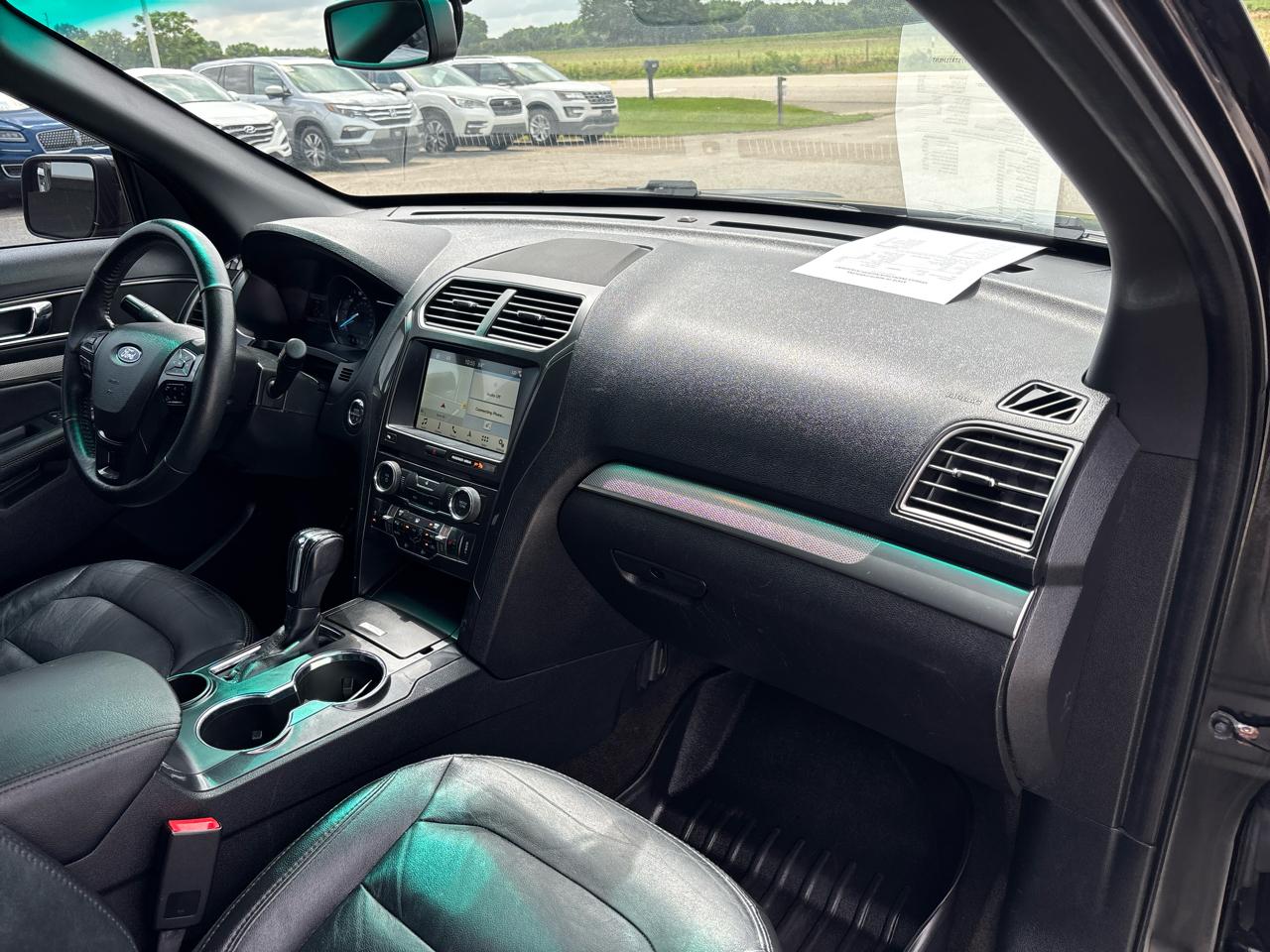Ford Explorer XLT FWD 2018