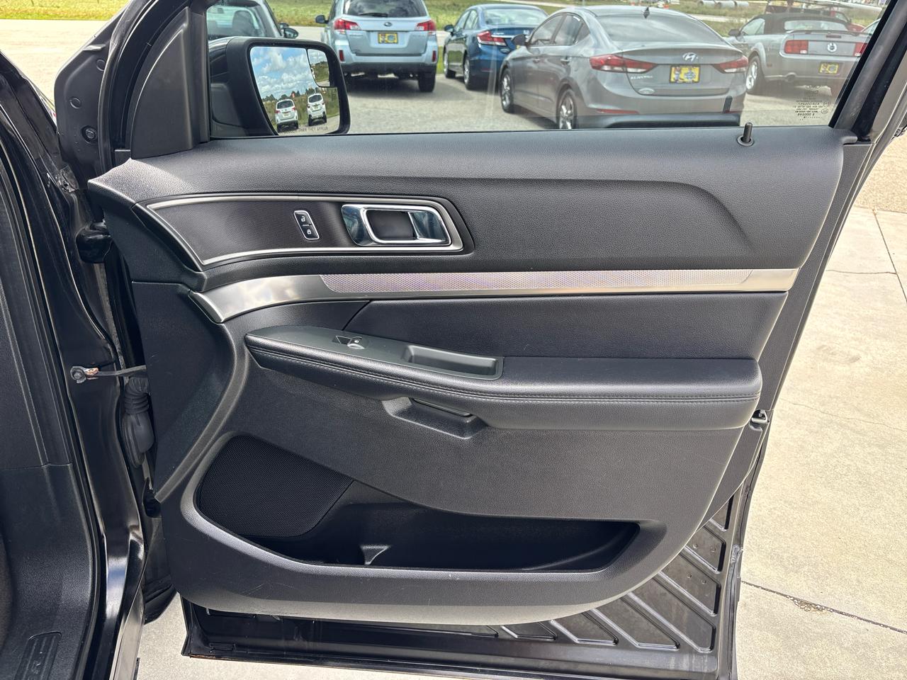 Ford Explorer XLT FWD 2018