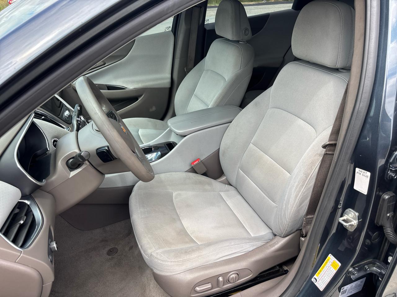 Chevrolet Malibu 4dr Sdn LT 2021