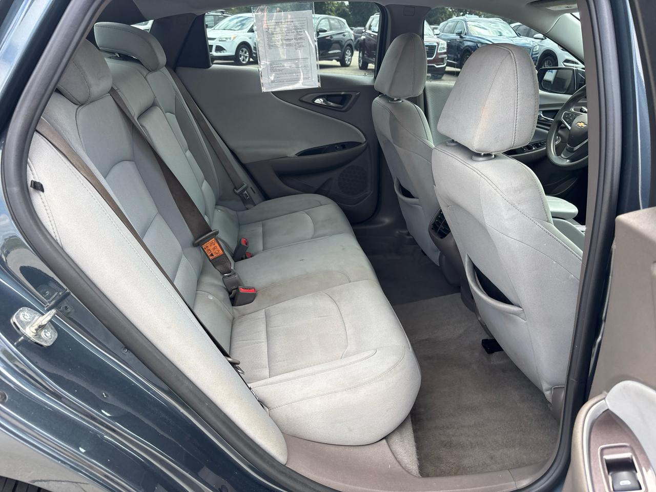 Chevrolet Malibu 4dr Sdn LT 2021