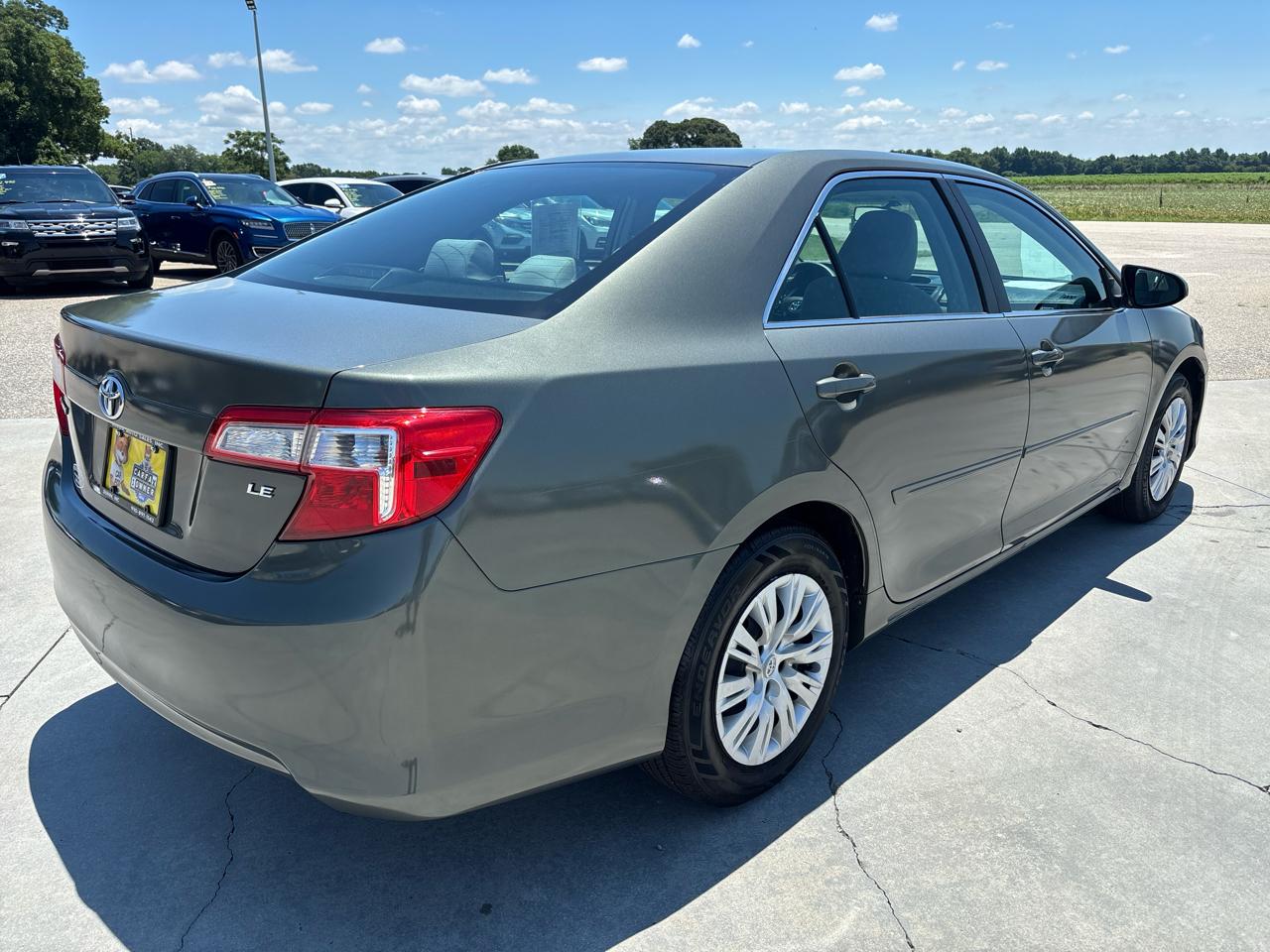 Toyota Camry LE 4D Sedan 2014