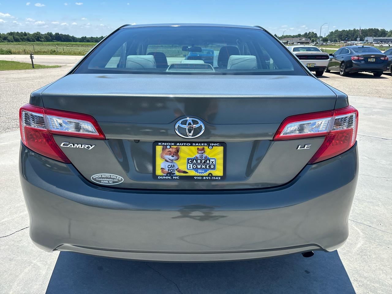 Toyota Camry LE 4D Sedan 2014
