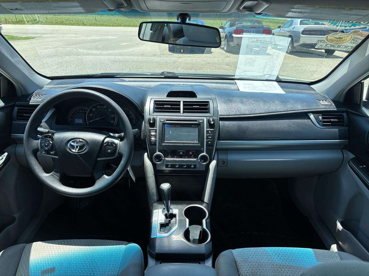 Toyota Camry LE 4D Sedan 2014
