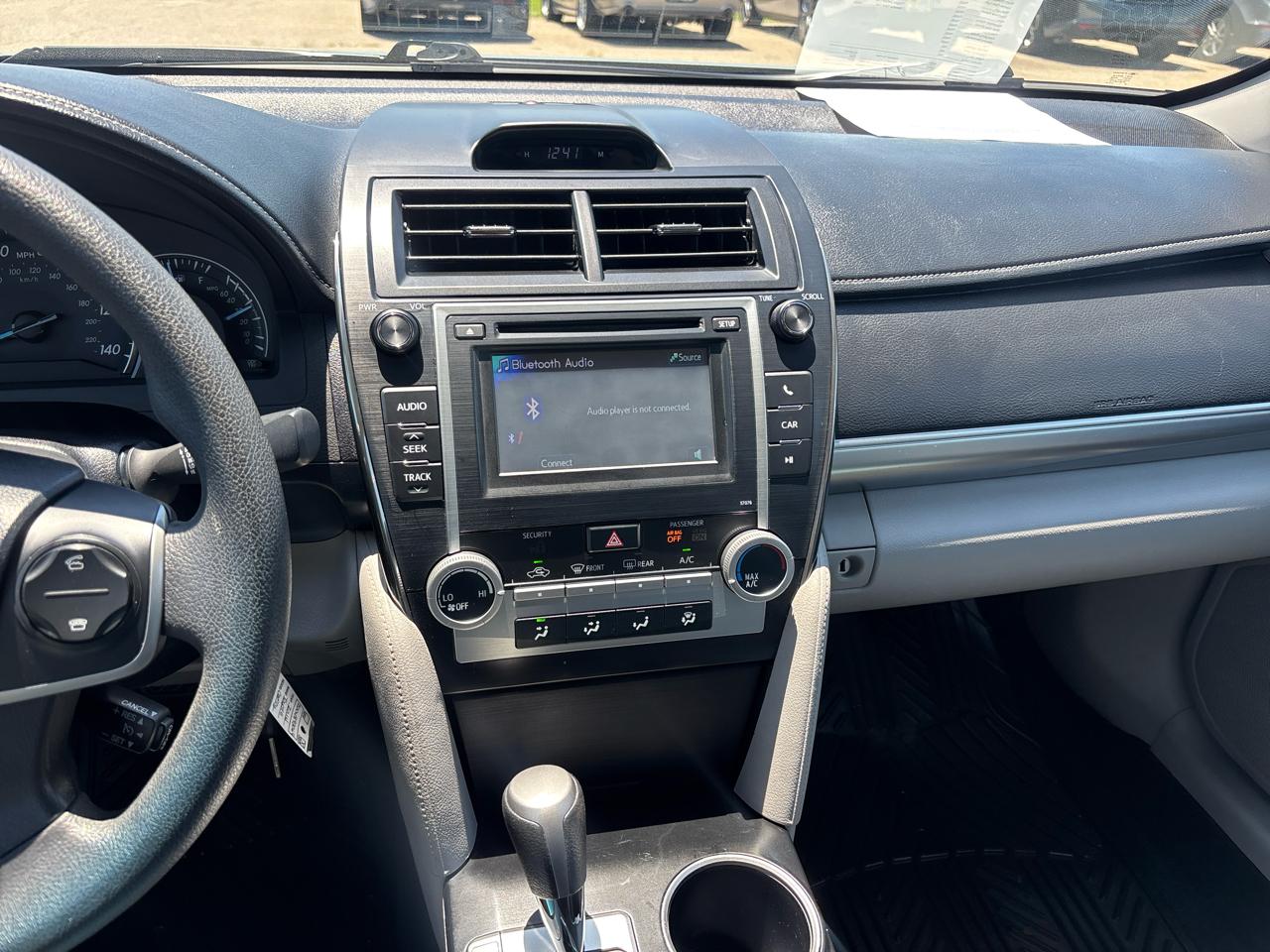 Toyota Camry LE 4D Sedan 2014
