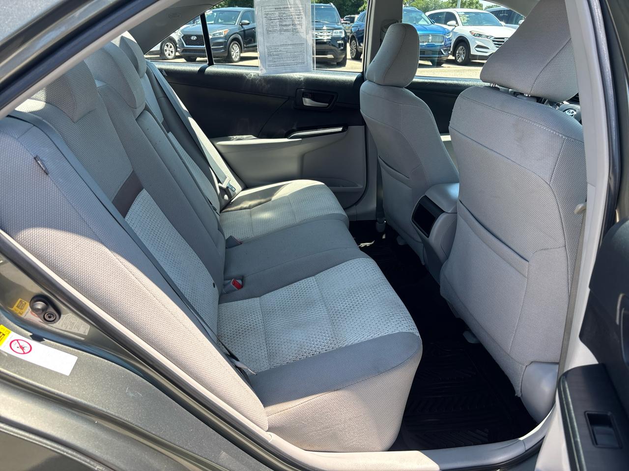 Toyota Camry LE 4D Sedan 2014
