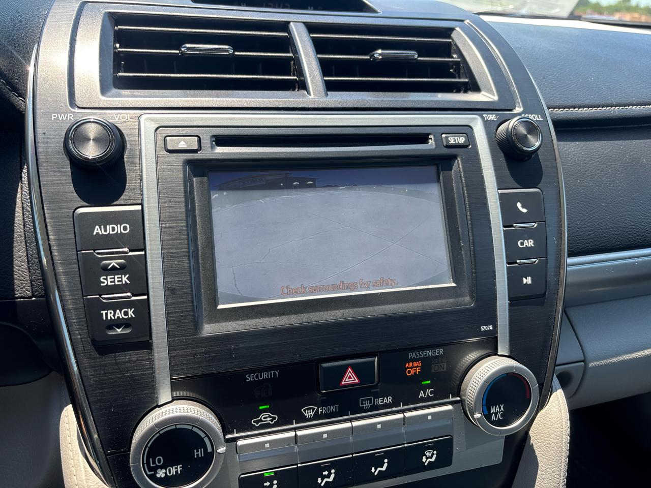 Toyota Camry LE 4D Sedan 2014