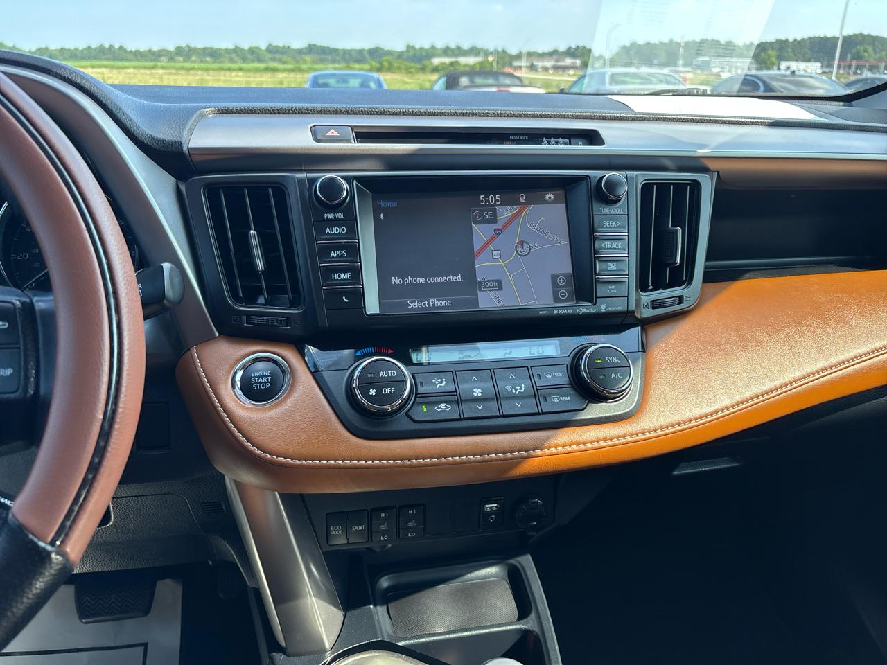 Toyota RAV4 Limited FWD (Natl) 2018
