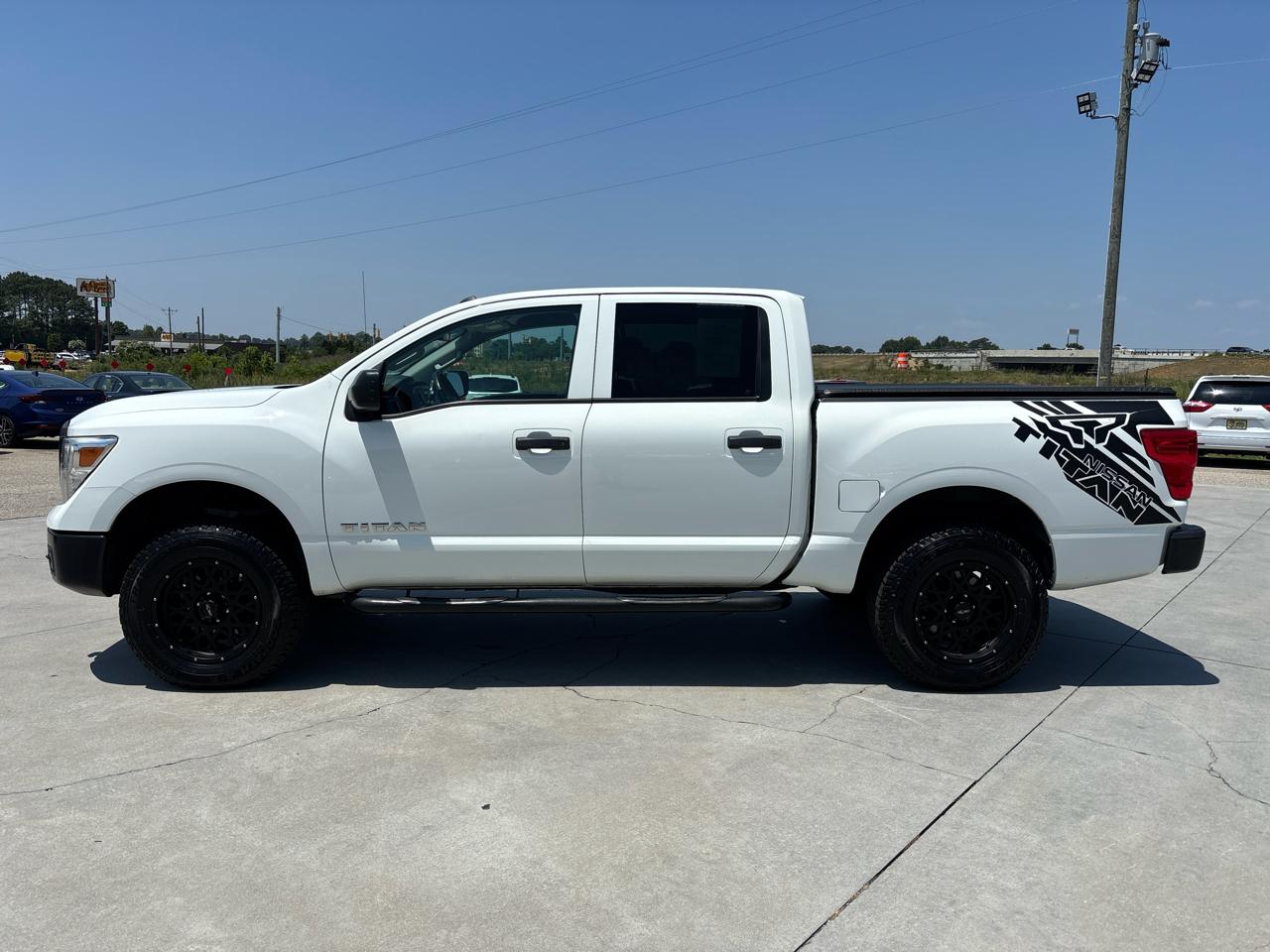 Nissan Titan 4x4 Crew Cab S 2019