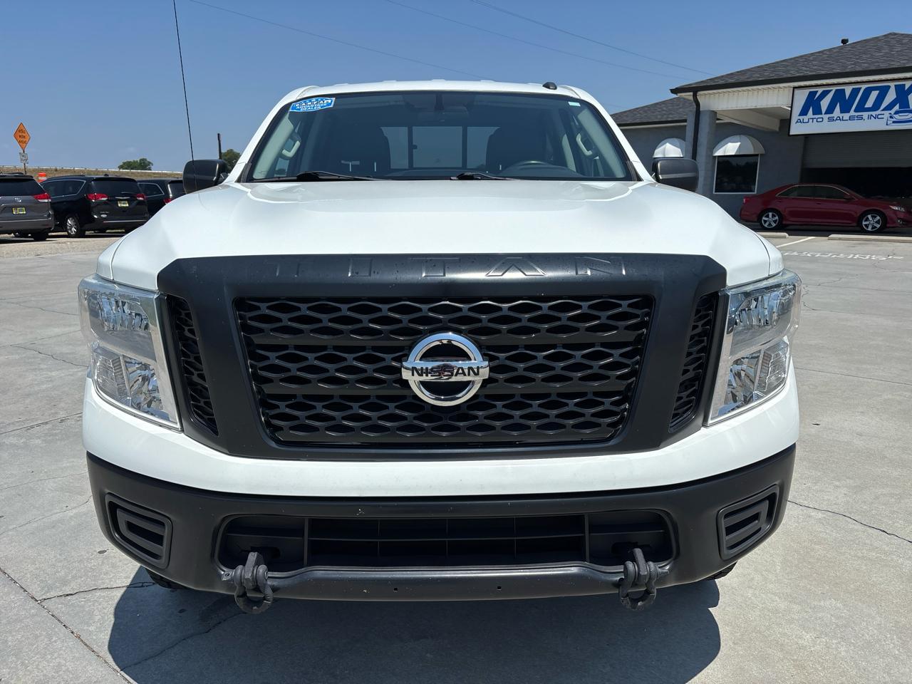 Nissan Titan 4x4 Crew Cab S 2019