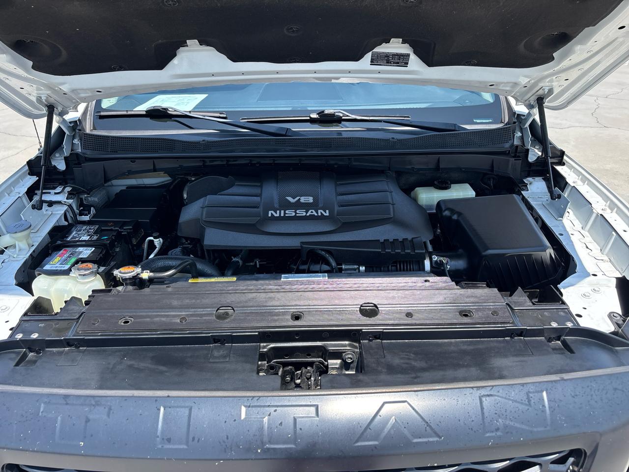 Nissan Titan 4x4 Crew Cab S 2019