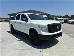 2019 Nissan Titan 