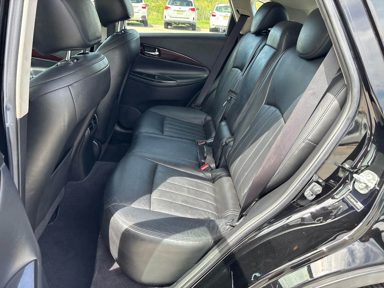 Infiniti EX35 AWD 4dr Journey 2010