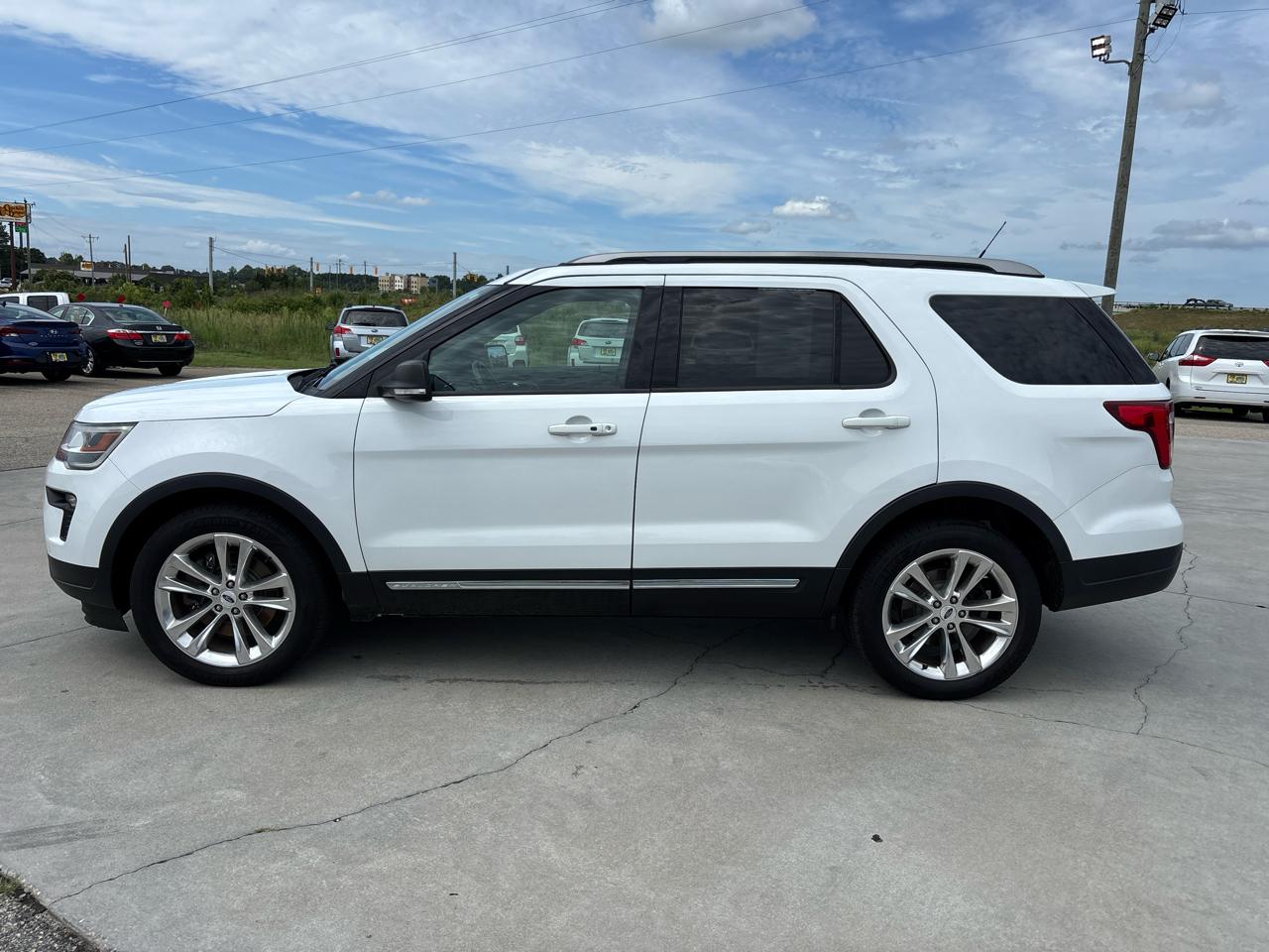 Ford Explorer XLT 4WD 2019