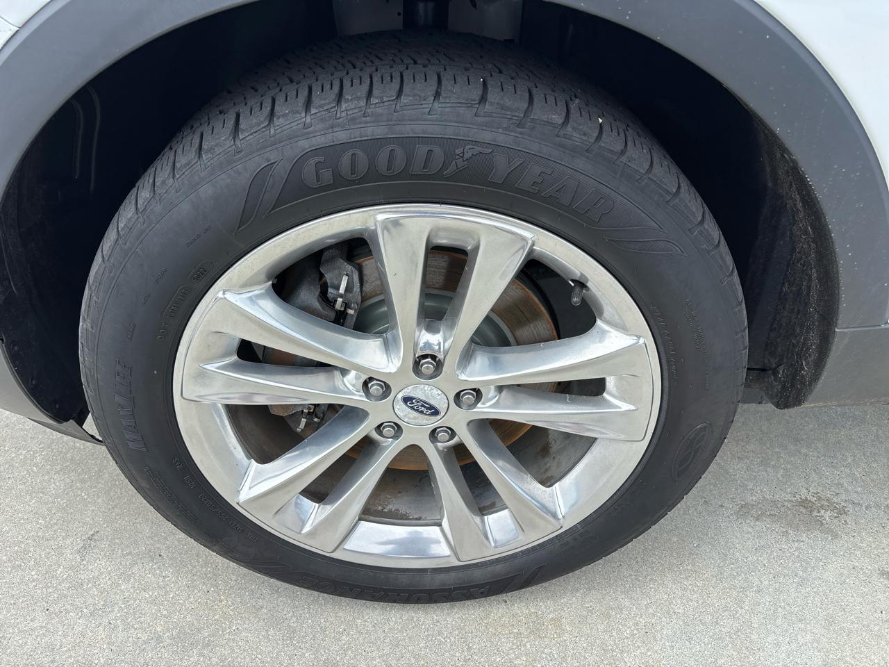 Ford Explorer XLT 4WD 2019