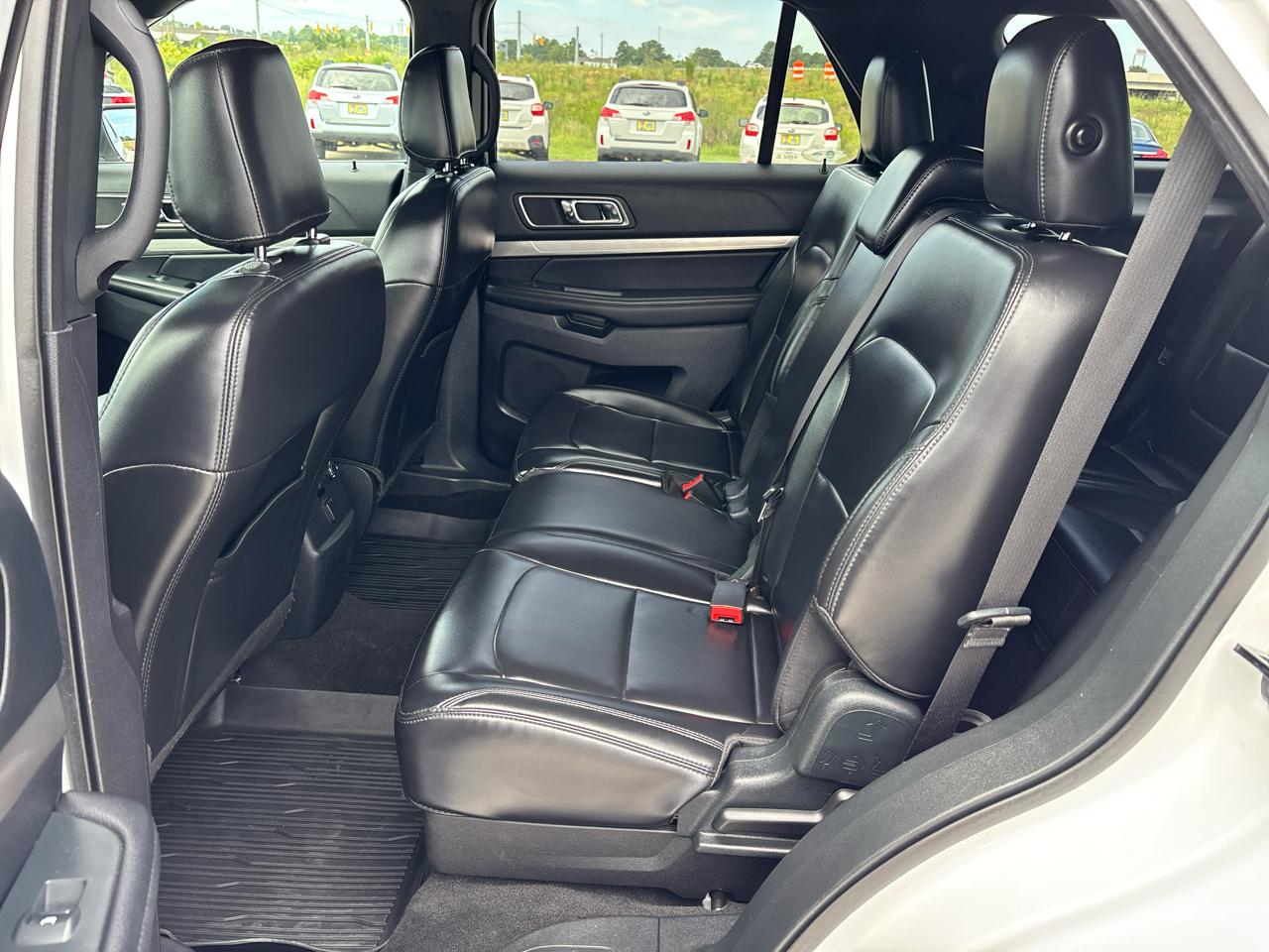 Ford Explorer XLT 4WD 2019
