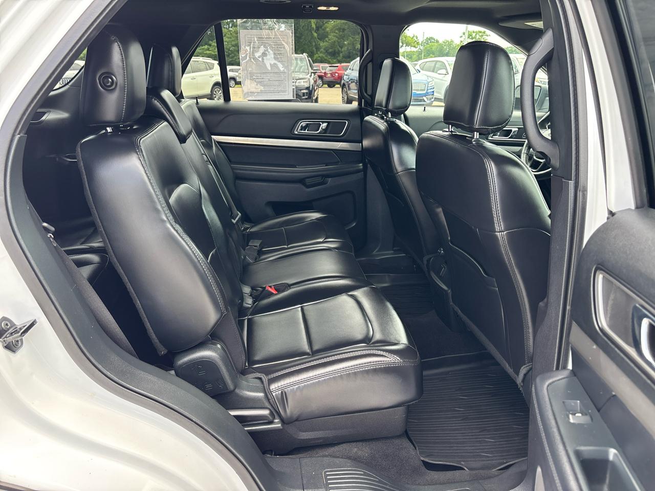 Ford Explorer XLT 4WD 2019