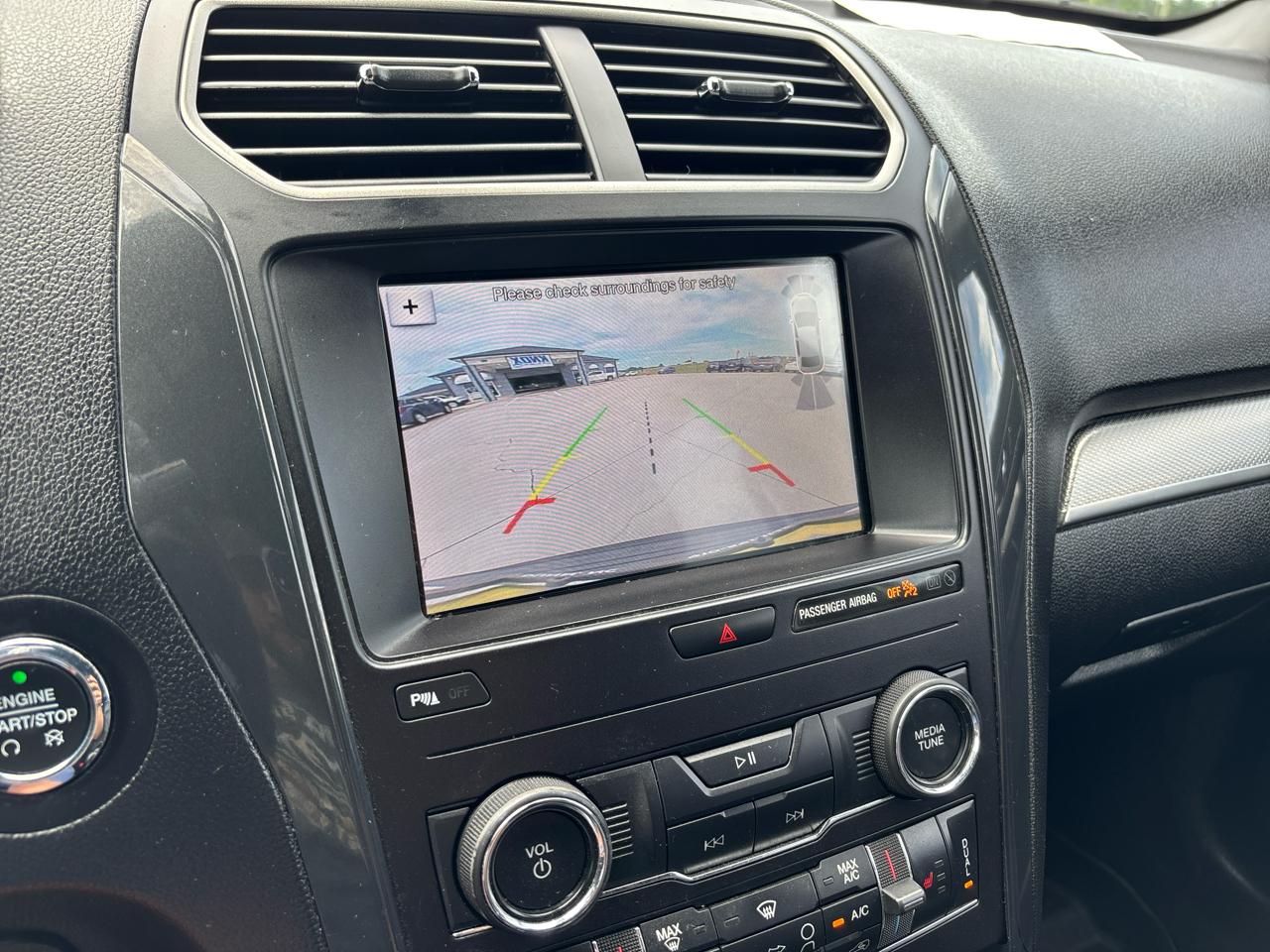 Ford Explorer XLT 4WD 2019