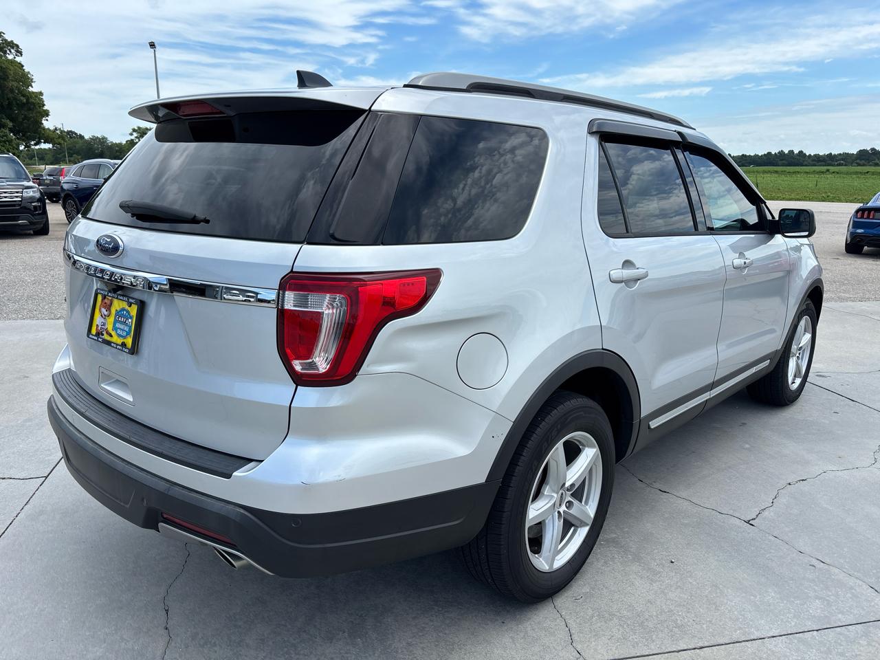 Ford Explorer XLT FWD 2018