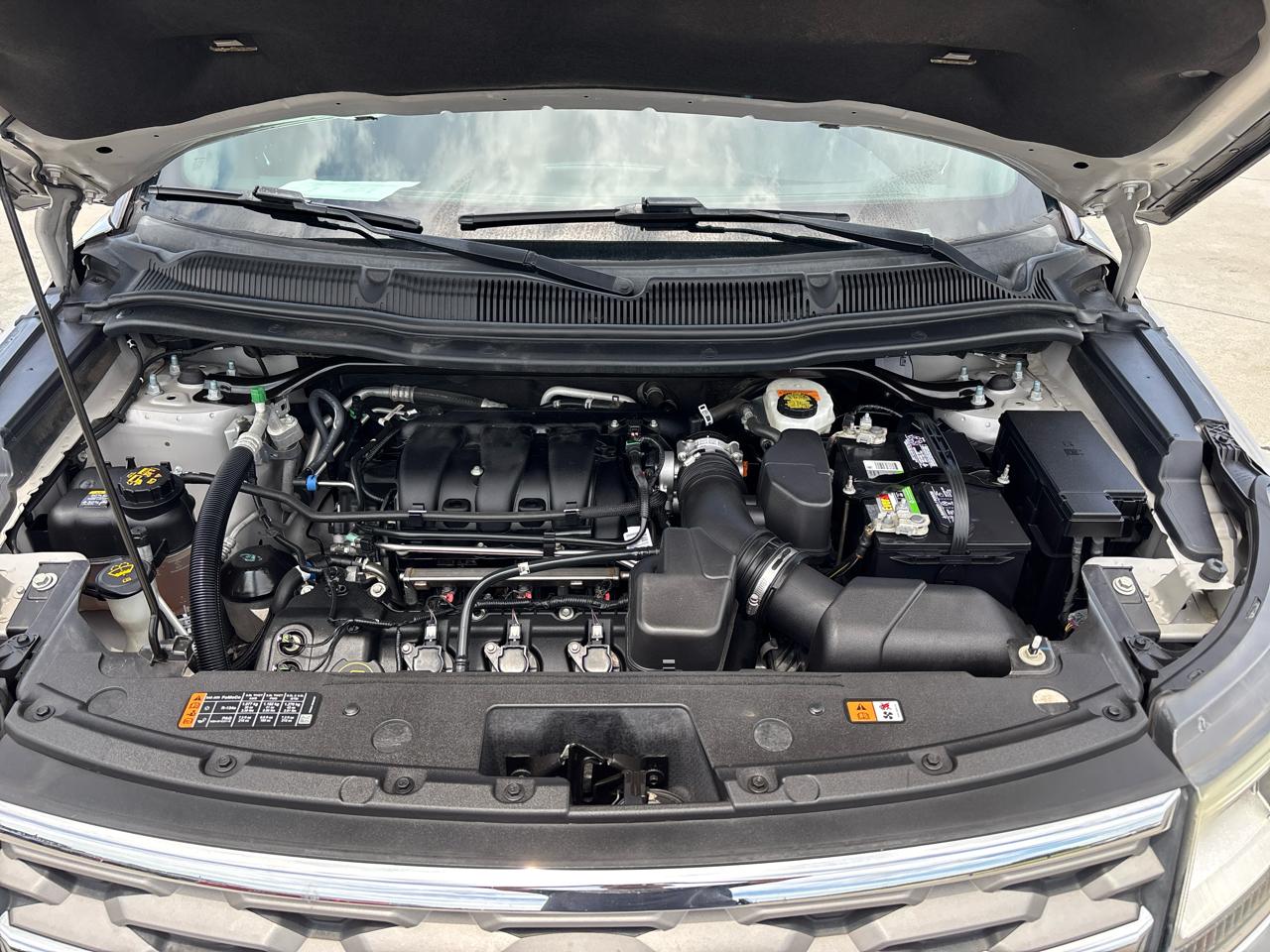 Ford Explorer XLT FWD 2018