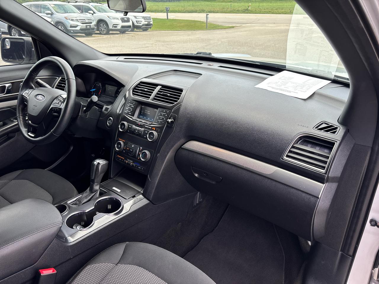Ford Explorer XLT FWD 2018