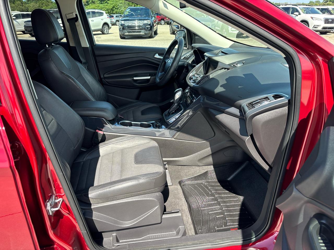 Ford Escape 4WD 4dr Titanium 2013