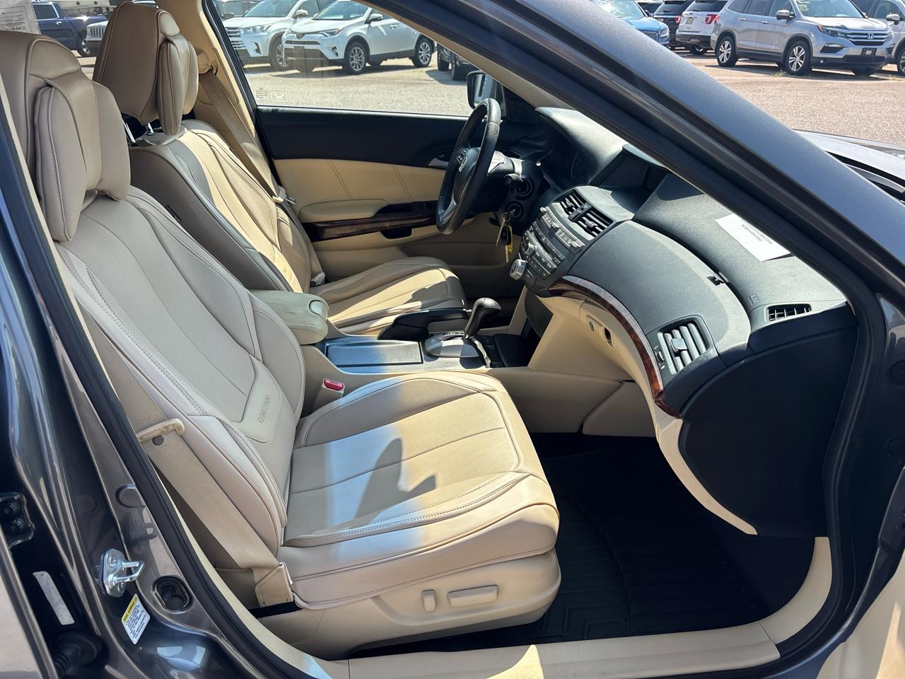 Honda Accord Crosstour 2WD 5dr EX-L 2010