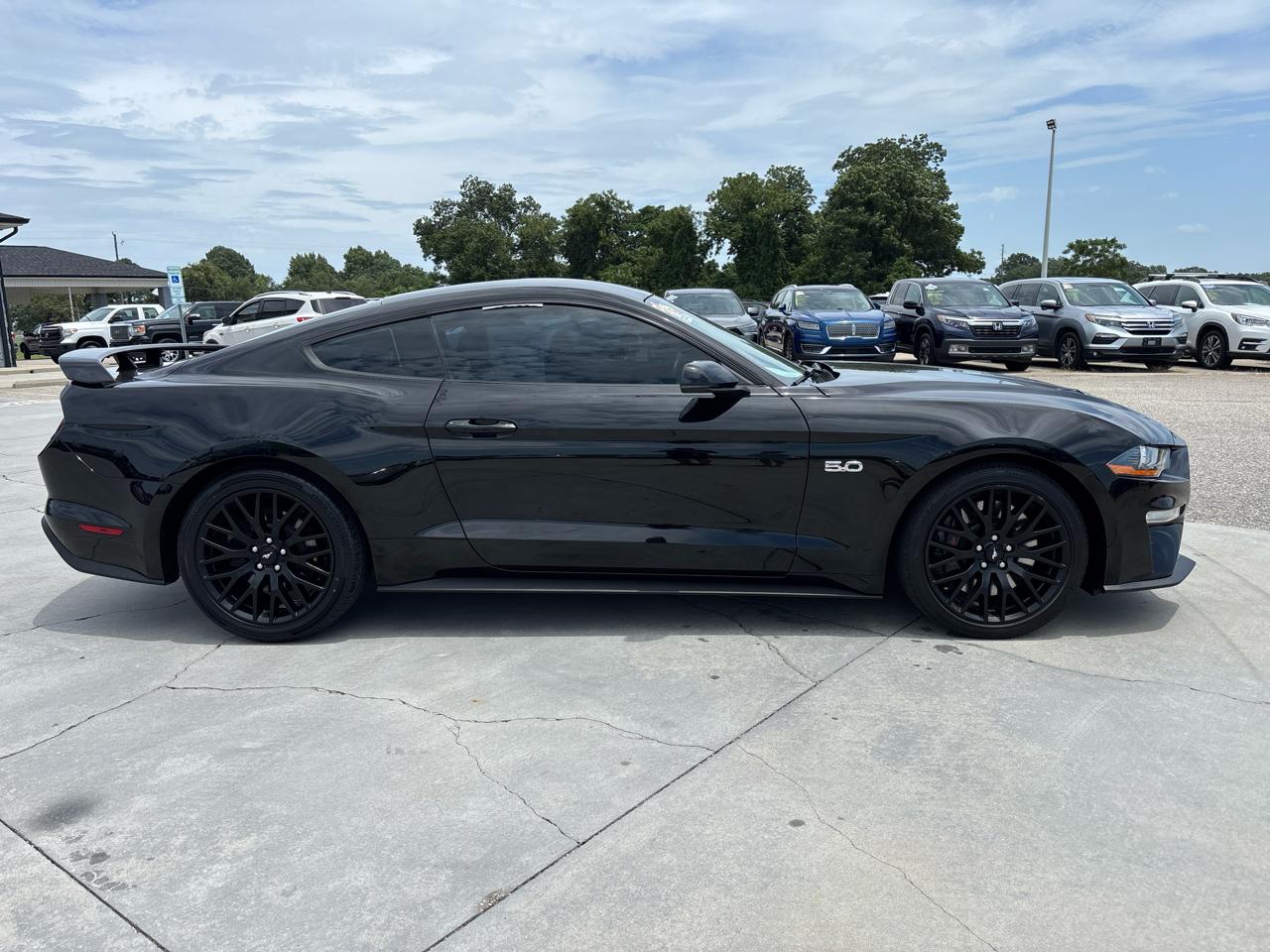 Ford Mustang GT Premium Coupe 2019