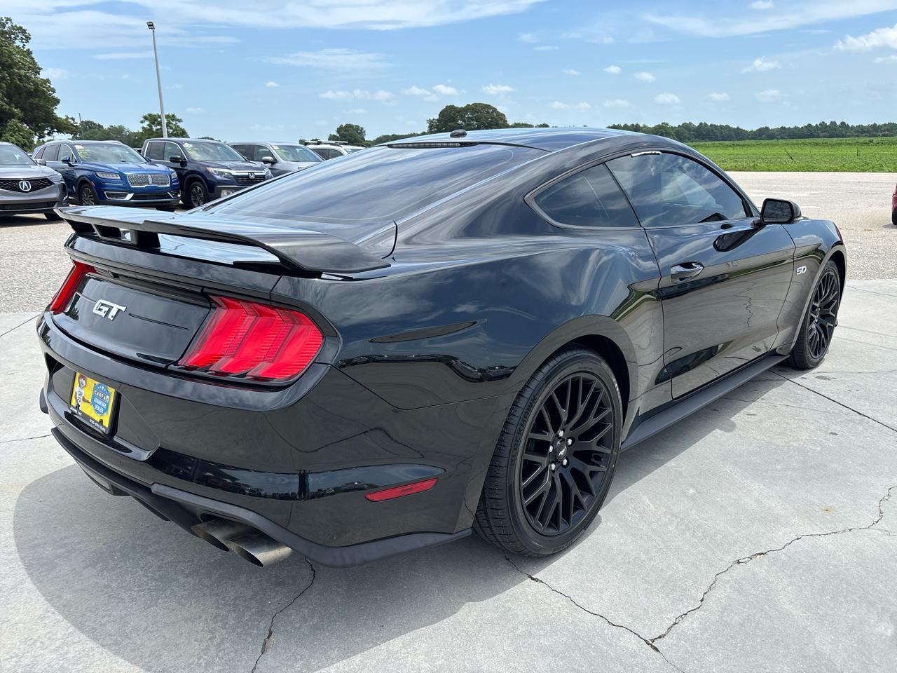 Ford Mustang GT Premium Coupe 2019